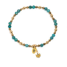 Load image into Gallery viewer, Apatite & Gold Design Stretch Bracelet