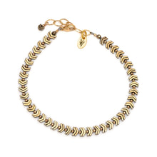 Load image into Gallery viewer, Gold Chevron Classic Anklet
